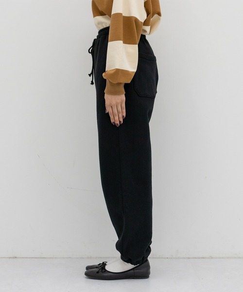 MUHET（ミュエータ）の「スウェットパンツ（スウェットパンツ・レディース・ライトグレー/ブラック・SMALL/MEDIUM/LARGE）」の7枚目の写真