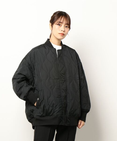 HONEYSUCKLE ROSE（ハニーサックルローズ）の「【HONEYSUCKLE ROSE】リバーシブルＭＡ－１（MA-1・レディース・オリーブ/ブラック/オフホワイト・M/L）」の6枚目の写真