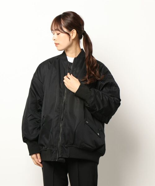 HONEYSUCKLE ROSE（ハニーサックルローズ）の「【HONEYSUCKLE ROSE】リバーシブルＭＡ－１（MA-1・レディース・オリーブ/ブラック/オフホワイト・M/L）」の20枚目の写真