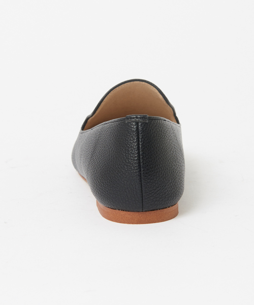 Au BANNISTER（オゥバニスター）の「【WEB限定/晴雨兼用】スクエアトゥモカシンパンプス（パンプス・レディース・ブラック/オフホワイト/ブロンズ/その他・35/36/37/38/39）」の7枚目の写真