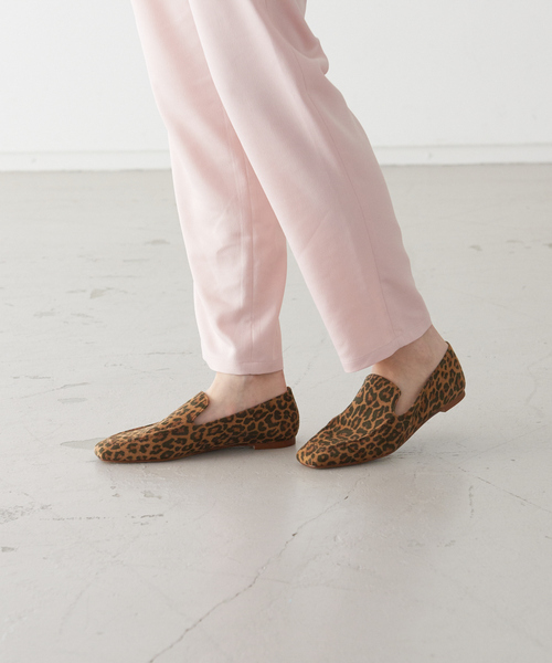 Au BANNISTER（オゥバニスター）の「【WEB限定/晴雨兼用】スクエアトゥモカシンパンプス（パンプス・レディース・ブラック/オフホワイト/ブロンズ/その他・35/36/37/38/39）」の20枚目の写真