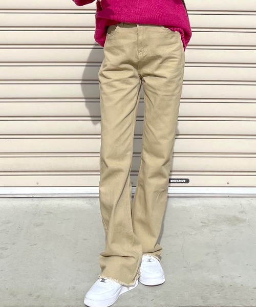 Opinion korean town（オピニオン コリアン タウン）の「HWフレアデニム（デニムパンツ・レディース・ブラック/ベージュ/ブラウン・S/M/L）」の3枚目の写真