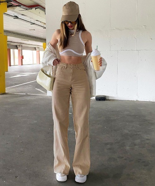 Opinion korean town（オピニオン コリアン タウン）の「HWフレアデニム（デニムパンツ・レディース・ブラック/ベージュ/ブラウン・S/M/L）」の8枚目の写真