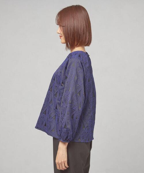 THE STATION STORE(ザ ステーション ストア)の「<closet story(クローゼットストーリー)>ジャカード ラグラン プルオーバー ブラウス(シャツ/ブラウス・レディース・ブラック/ロイヤルブルー・FREE)」の3枚目の写真
