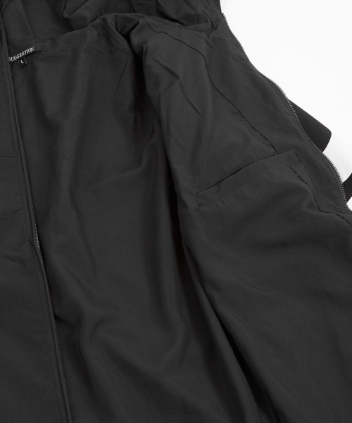 improves(インプローブス)の「袖ロゴ ストレッチ フード ブルゾン(マウンテンパーカー・メンズ・ホワイト/ブラック・X-LARGE/MEDIUM/LARGE)」の7枚目の写真