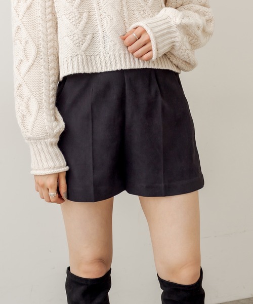 OLIVE des OLIVE（オリーブデオリーブ）の「美脚ショートパンツ（その他パンツ・レディース・ブラック/ベージュ/オフホワイト・FREE）」の2枚目の写真