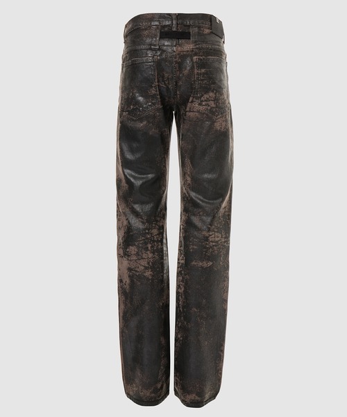 1017 ALYX 9SM(アリクス)の「TREATED 6 POCKET JEAN(デニムパンツ・メンズ・ダークブラウン・36/34/32)」の2枚目の写真