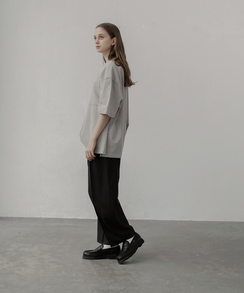 remer(リメール)の「loose Relax pocket Tee / ルーズリラックスポケットTee(Tシャツ/カットソー・メンズ・ホワイト/ブラック/ダークブルー/グレイッシュベージュ・SMALL/MEDIUM/LARGE)」の20枚目の写真