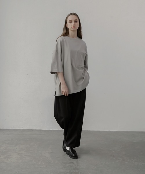remer(リメール)の「loose Relax pocket Tee / ルーズリラックスポケットTee(Tシャツ/カットソー・メンズ・ホワイト/ブラック/ダークブルー/グレイッシュベージュ・SMALL/MEDIUM/LARGE)」の21枚目の写真