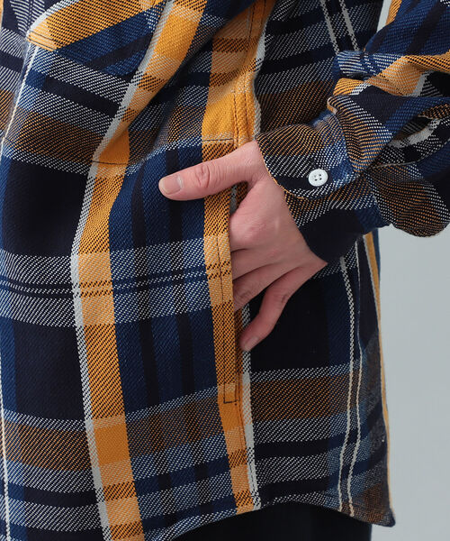 BEAMS（ビームス）の「BEAMS / ヘビーネル チェック イージー ワークシャツ（シャツ/ブラウス・メンズ・イエロー/オレンジ・SMALL/MEDIUM/LARGE/X-LARGE）」の17枚目の写真
