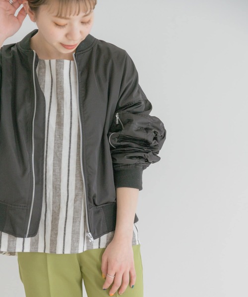 ITEMS URBANRESEARCH(アイテムズ アーバンリサーチ)の「MA-1(MA-1・レディース・ブラック/カーキ・FREE)」の2枚目の写真