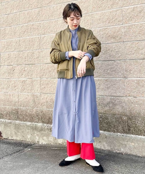 ITEMS URBANRESEARCH(アイテムズ アーバンリサーチ)の「MA-1(MA-1・レディース・ブラック/カーキ・FREE)」の3枚目の写真