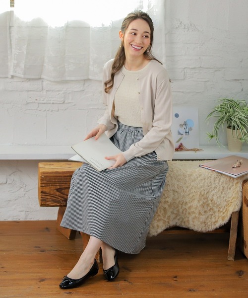 Honeys（ハニーズ）の「変わり釦カーデ（カーディガン/ボレロ・レディース・ラベンダー/サックスブルー/ライム/ライトイエロー/ライトベージュ/ブラック/ライトグレー/オフホワイト/ネイビー・LL/S/M/L）」の22枚目の写真