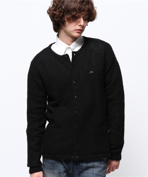 OUTLET(アウトレット)の「【WHO'S WHO gallery】BYシェットランドクルーカーデ(カーディガン/ボレロ・メンズ・ブラック/ブルー/グレー/アイボリー/ネイビー/レッド・LARGE/MEDIUM)」の1枚目の写真