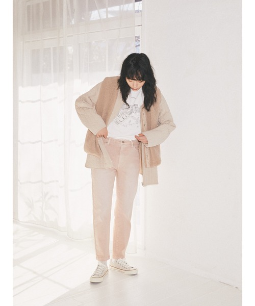 earth music&ecology（アースミュージックアンドエコロジー）の「カラーデニムテーパードパンツ*（デニムパンツ・レディース・ピンク・S/M/L）」の19枚目の写真