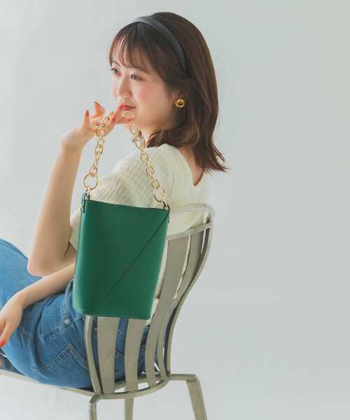 RODE SKO（ロデスコ）の「チェーン2WAYショルダーバッグ（ショルダーバッグ・レディース・オレンジ/ベージュ/キャメル/グリーン・ONE）」の3枚目の写真