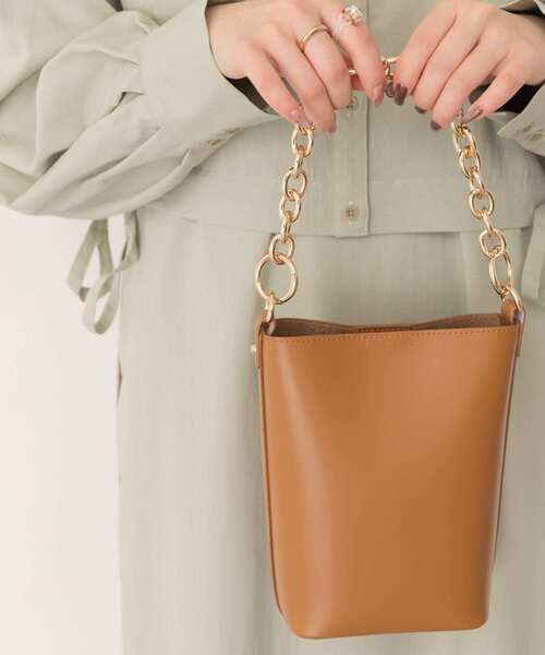 RODE SKO（ロデスコ）の「チェーン2WAYショルダーバッグ（ショルダーバッグ・レディース・オレンジ/ベージュ/キャメル/グリーン・ONE）」の17枚目の写真