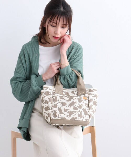 SHOO・LA・RUE（シューラルー）の「◆アニマル柄ミニトート（トートバッグ・レディース・グレー系1/ブラウン系2/ベージュ系1・00）」の9枚目の写真