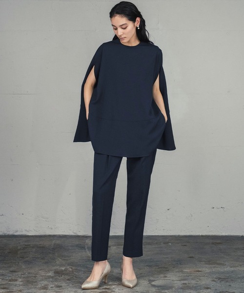 Flolia（フロリア）の「ポンチョ型プチハイネックブラウス・テーパードパンツ セットアップ 結婚式 パンツドレス セパレート パーティードレス オケージョンドレス お呼ばれ 二次会 成人式 同窓会 謝恩会【洗える】（パンツドレス・レディース・ネイビー/ブラック・L/M/S/2L）」の18枚目の写真