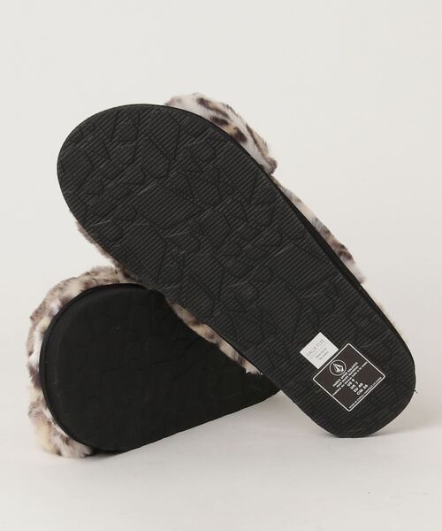 VOLCOM（ボルコム）の「LIL SLIP（サンダル・レディース・ブラック/アニマル・9/6/8/7）」の4枚目の写真