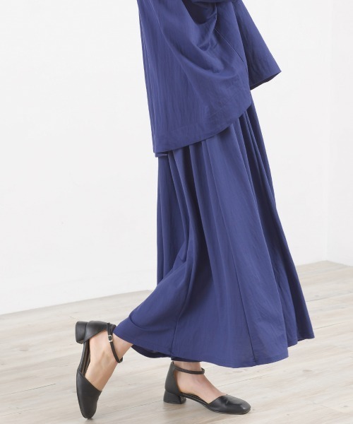 OMNES（オムネス）の「接触冷感レーヨンナイロンギャザースカート（スカート・レディース・ラベンダー/ベージュ/ブルー/ブラック/キャメル・FREE）」の4枚目の写真