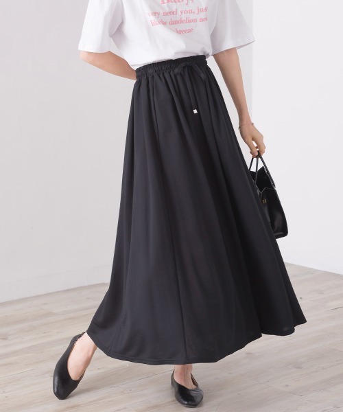 OMNES（オムネス）の「接触冷感レーヨンナイロンギャザースカート（スカート・レディース・ラベンダー/ベージュ/ブルー/ブラック/キャメル・FREE）」の2枚目の写真