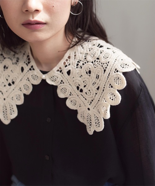 titivate（ティティベイト）の「ﾊﾟｰﾙﾎﾞﾀﾝﾚｰｽ付け襟（付け襟・レディース・ブラック/アイボリー・FREE）」の9枚目の写真