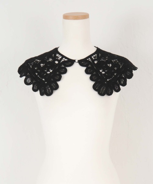 titivate（ティティベイト）の「ﾊﾟｰﾙﾎﾞﾀﾝﾚｰｽ付け襟（付け襟・レディース・ブラック/アイボリー・FREE）」の3枚目の写真