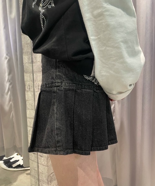 XU(エックスユー)の「【XU/エックスユー】gradation denim skirt/デニムスカート ミニスカート プリーツスカート(デニムスカート・レディース・ブラック/ブルー・M)」の3枚目の写真