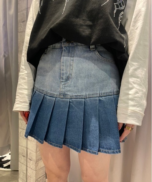 XU(エックスユー)の「【XU/エックスユー】gradation denim skirt/デニムスカート ミニスカート プリーツスカート(デニムスカート・レディース・ブラック/ブルー・M)」の13枚目の写真