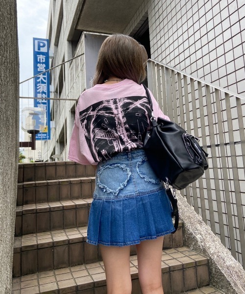 XU(エックスユー)の「【XU/エックスユー】gradation denim skirt/デニムスカート ミニスカート プリーツスカート(デニムスカート・レディース・ブラック/ブルー・M)」の14枚目の写真