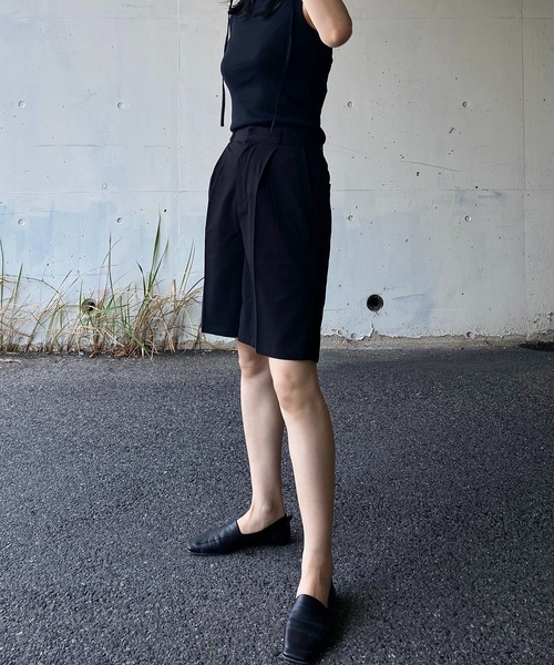 y/m by RIKA（イムバイリカ）の「クレープハーフパンツ（その他パンツ・レディース・ブラック/グレイッシュベージュ・FREE）」の12枚目の写真