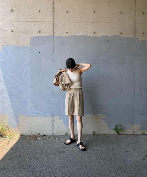 y/m by RIKA（イムバイリカ）の「クレープハーフパンツ（その他パンツ・レディース・ブラック/グレイッシュベージュ・FREE）」の7枚目の写真