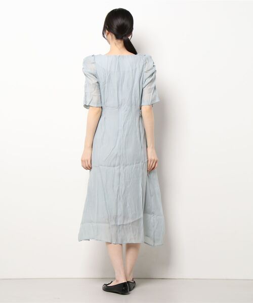 aimoha(アイモハ)の「ふんわりワンピース (SS)(ワンピース・レディース・ブルー/オフホワイト・MEDIUM/LARGE)」の3枚目の写真