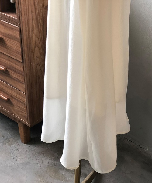 aimoha(アイモハ)の「ふんわりワンピース (SS)(ワンピース・レディース・ブルー/オフホワイト・MEDIUM/LARGE)」の9枚目の写真