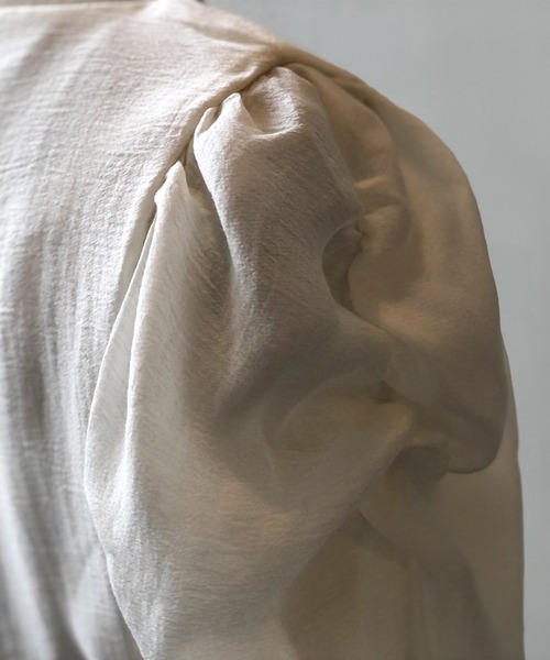 aimoha(アイモハ)の「ふんわりワンピース (SS)(ワンピース・レディース・ブルー/オフホワイト・MEDIUM/LARGE)」の8枚目の写真