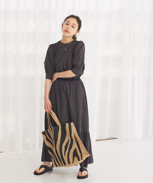 Rouge vif（ルージュヴィフ）の「【セットアップ対応】ピンタックブラウス（シャツ/ブラウス・レディース・ホワイト/チャコールグレー/オレンジ・フリー）」の10枚目の写真