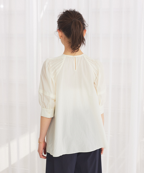 Rouge vif（ルージュヴィフ）の「【セットアップ対応】ピンタックブラウス（シャツ/ブラウス・レディース・ホワイト/チャコールグレー/オレンジ・フリー）」の15枚目の写真