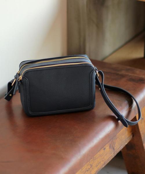 BEAUTY&YOUTH UNITED ARROWS（ビューティーアンドユースユナイテッドアローズ）の「BYSF∵ スクエアジップ 2WAY ショルダー◆（ショルダーバッグ・レディース・ナチュラル/ネイビー/ブラック/ベージュ・FREE）」の5枚目の写真