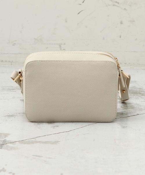 BEAUTY&YOUTH UNITED ARROWS（ビューティーアンドユースユナイテッドアローズ）の「BYSF∵ スクエアジップ 2WAY ショルダー◆（ショルダーバッグ・レディース・ナチュラル/ネイビー/ブラック/ベージュ・FREE）」の8枚目の写真