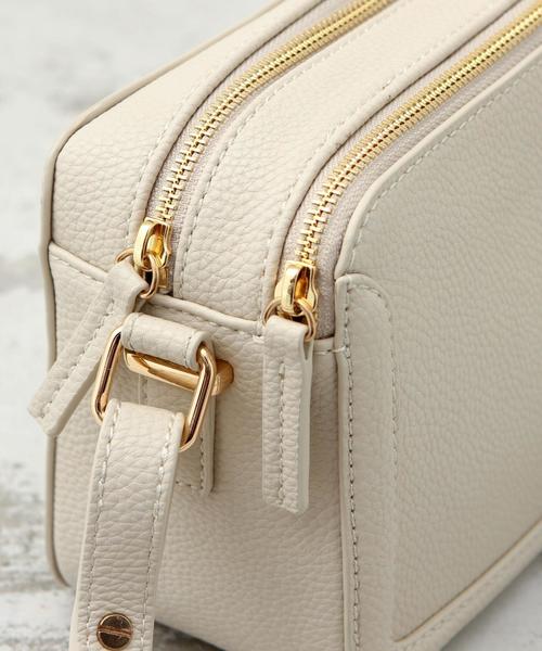 BEAUTY&YOUTH UNITED ARROWS（ビューティーアンドユースユナイテッドアローズ）の「BYSF∵ スクエアジップ 2WAY ショルダー◆（ショルダーバッグ・レディース・ナチュラル/ネイビー/ブラック/ベージュ・FREE）」の9枚目の写真