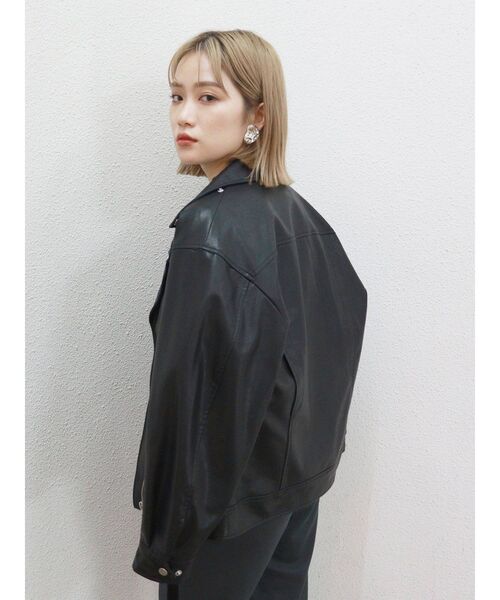 MURUA(ムルーア)の「バックコクーンライダース(ライダースジャケット・レディース・ダークグリーン/ブラウン/ブラック・FREE)」の13枚目の写真