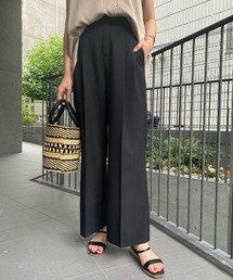 セミワイドセンタープレスパンツ