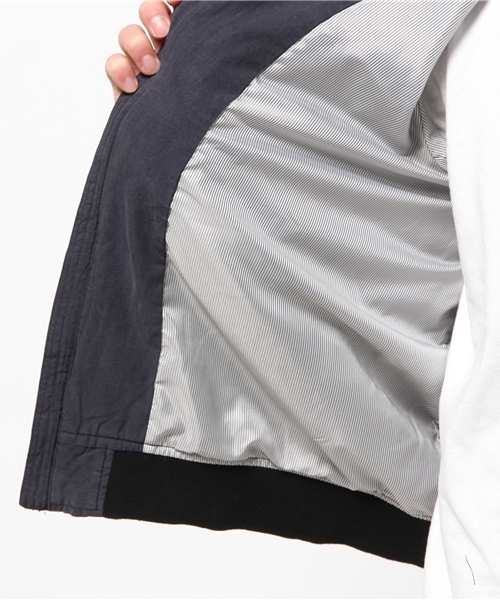 AMERICAN RAG CIE（アメリカンラグシー）の「AMERICAN RAG CIE 綿テンセル ジップアップブルゾン（ブルゾン・メンズ・ネイビー/ベージュ・1/3/2）」の9枚目の写真