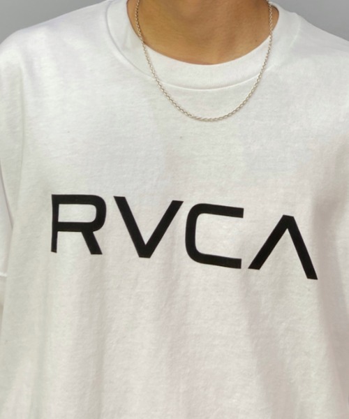 RVCA(ルーカ)の「RVCA/ルーカ ヘビーウェイト ブランドロゴロンT BC042-064(Tシャツ/カットソー・メンズ・ホワイト/ブラック/グリーン・S/M/L/XL)」の8枚目の写真