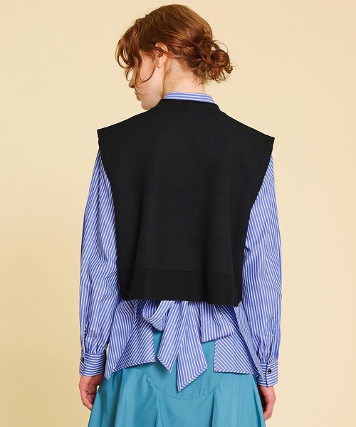 LANVIN en Bleu（ランバンオンブルー）の「ショートニットベスト