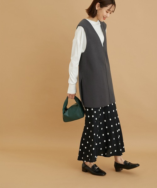ROPE' PICNIC（ロペピクニック）の「【WEB限定】チュニックサイドスリットベスト（ベスト・レディース・チャコールグレー/グレー系その他・38）」の7枚目の写真