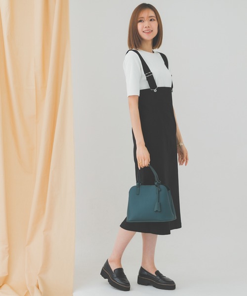 RODE SKO（ロデスコ）の「キーチャームミドルバッグ（ハンドバッグ・レディース・ブラック/グリーン系その他/キャメル・ONE）」の11枚目の写真