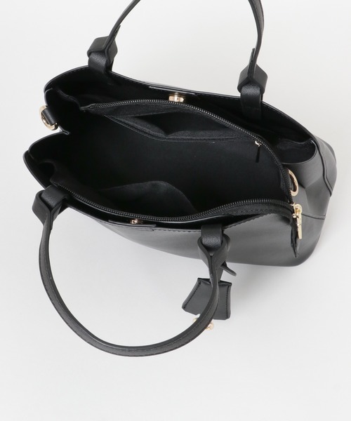 RODE SKO（ロデスコ）の「キーチャームミドルバッグ（ハンドバッグ・レディース・ブラック/グリーン系その他/キャメル・ONE）」の13枚目の写真