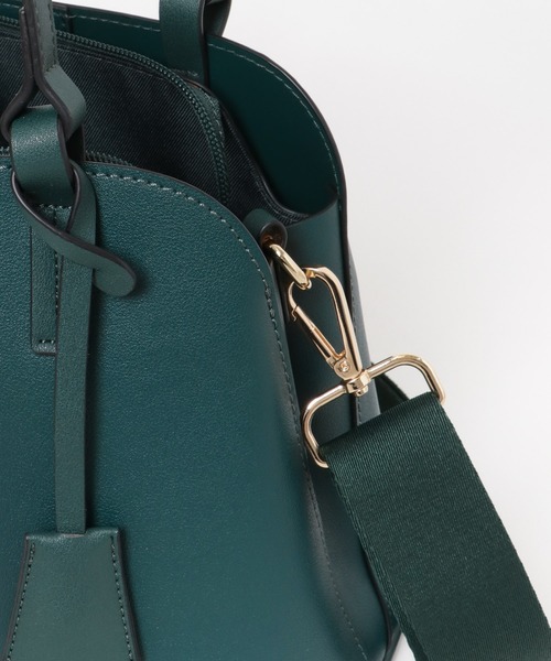 RODE SKO（ロデスコ）の「キーチャームミドルバッグ（ハンドバッグ・レディース・ブラック/グリーン系その他/キャメル・ONE）」の20枚目の写真